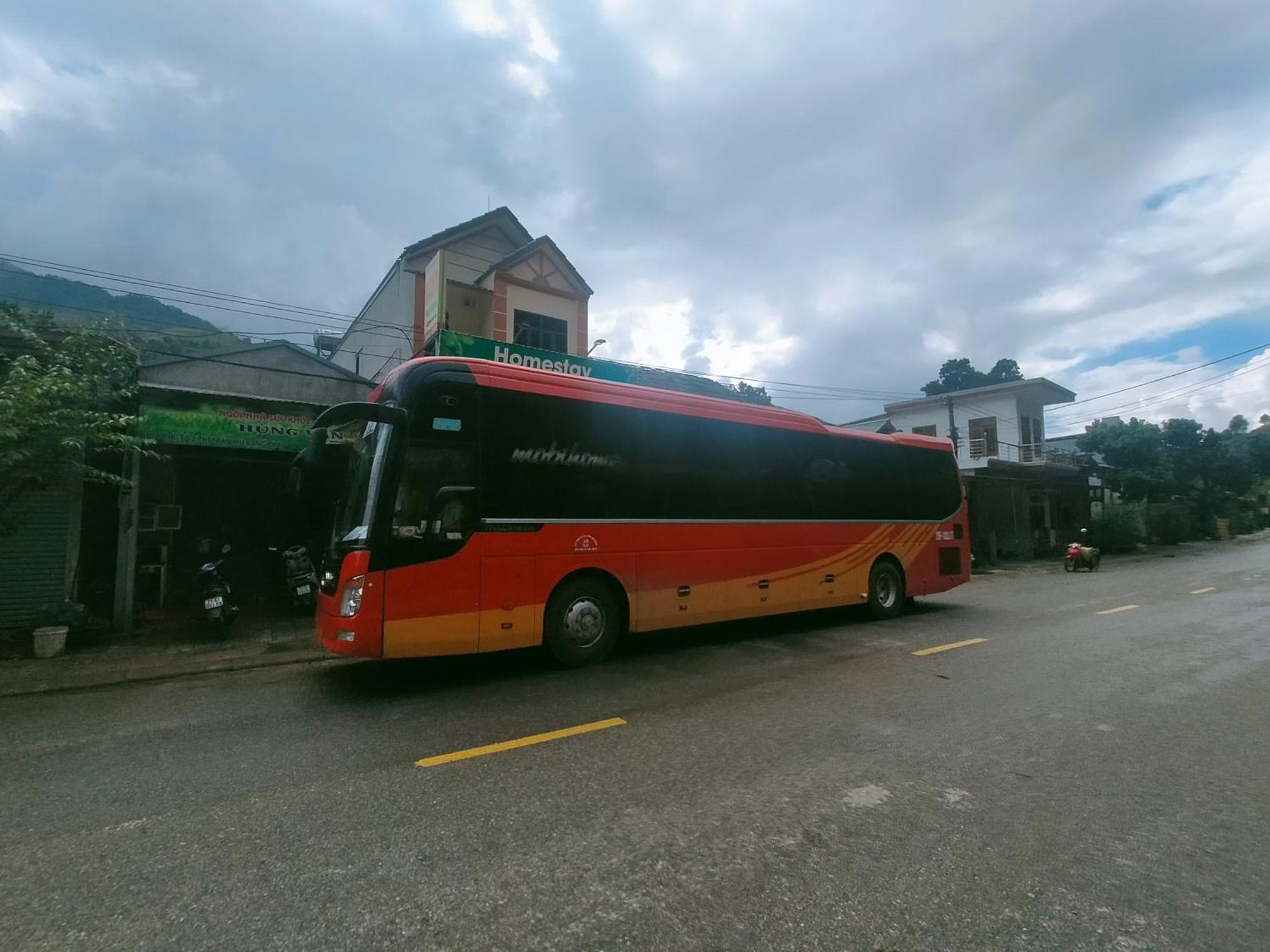 Hoa Son Tra Hotel Mu Cang Chai Buitenkant foto